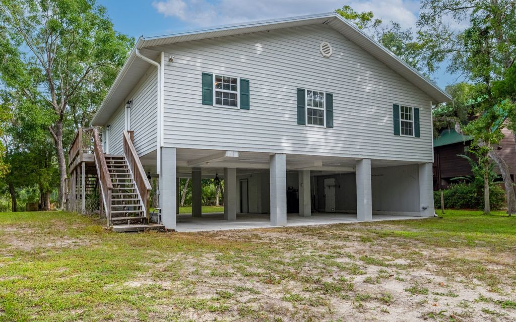 Photo of 8721 288th Street, Branford, FL 32008 (MLS # 128464)
