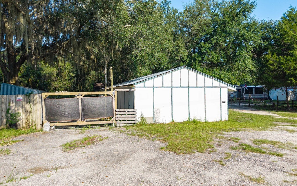 Photo of 537 NE Cemetery Loop, Lake City, FL 32055 (MLS # 133089)