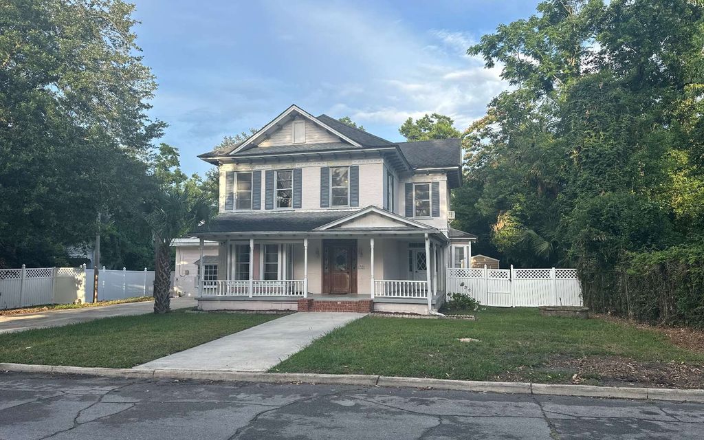 Photo of 312 NW Shelby Avenue, Live Oak, FL 32064 (MLS # 127278)