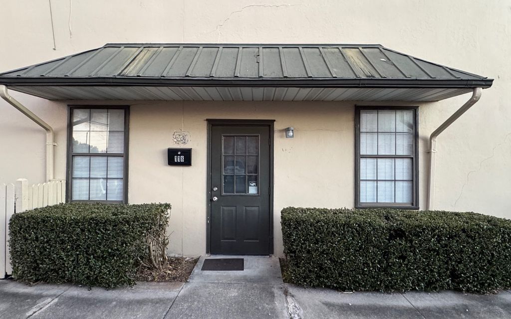Photo of 118 Connor St, Live Oak, FL 32064 (MLS # 130039)