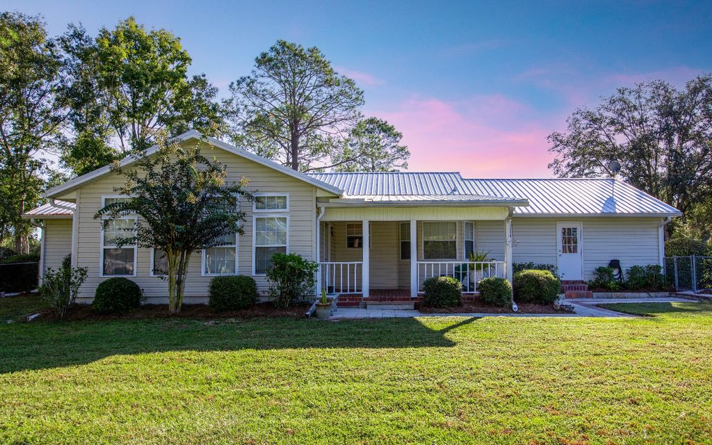 Photo of 9415 141st Drive, Live Oak, FL 32060 (MLS # 128944)