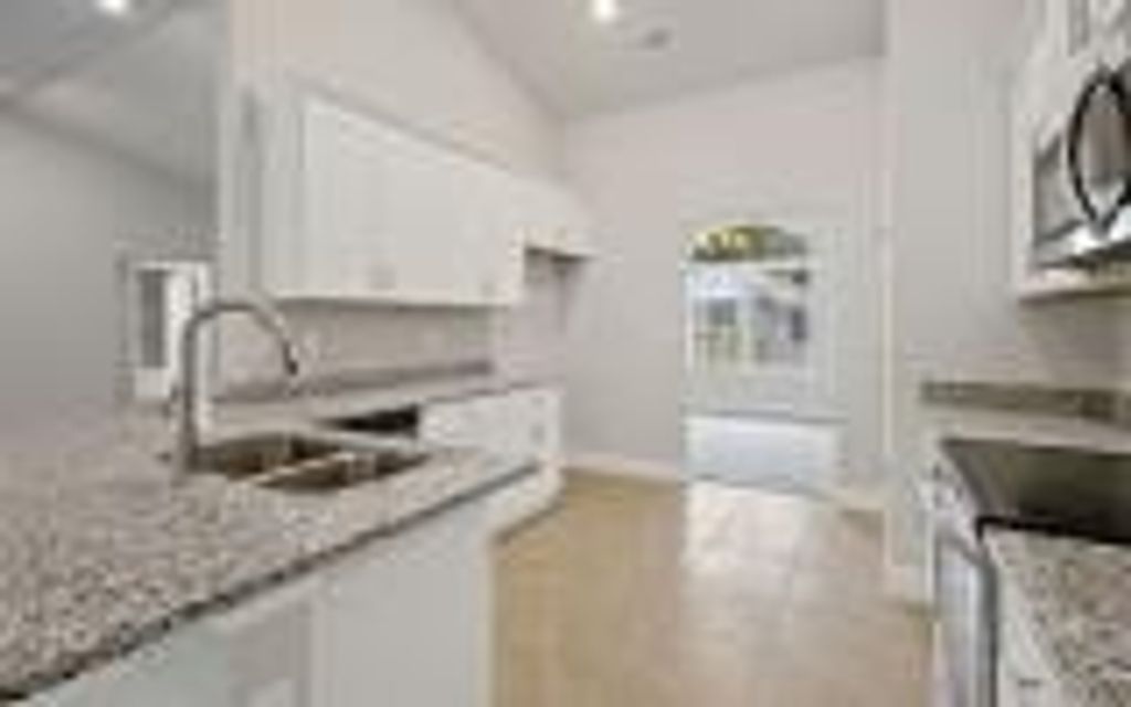 Photo of 247 SW Bellflower Dr, Lake City, FL 32024 (MLS # 130689)