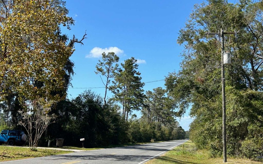Photo of SW Sr-47, Lake City, FL 32025 (MLS # 125075)