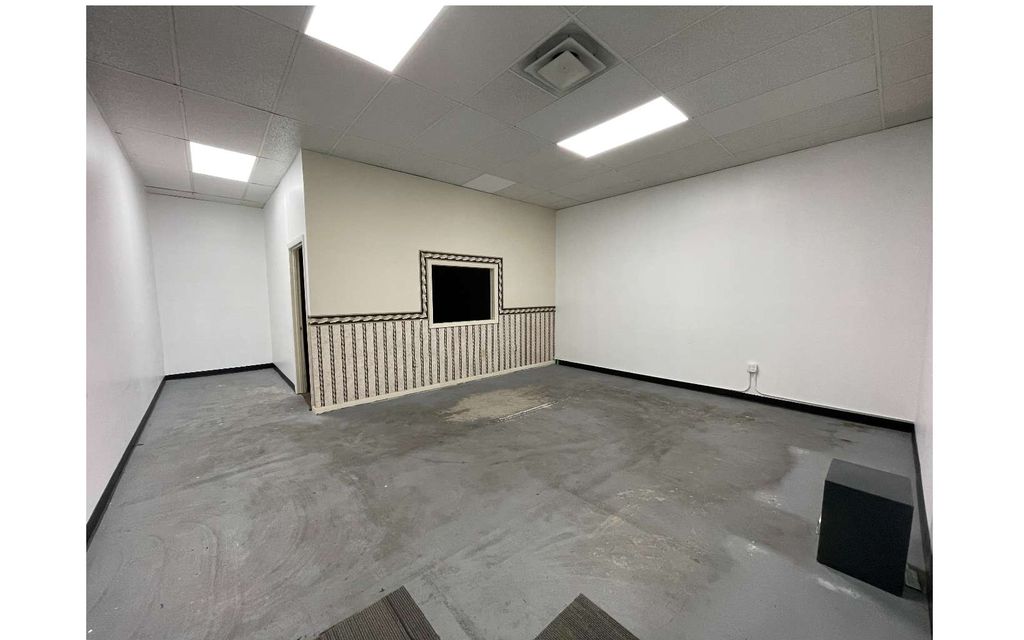 Photo of 905 SW Main Blvd #103 Blvd, Lake City, FL 32025 (MLS # 128736)