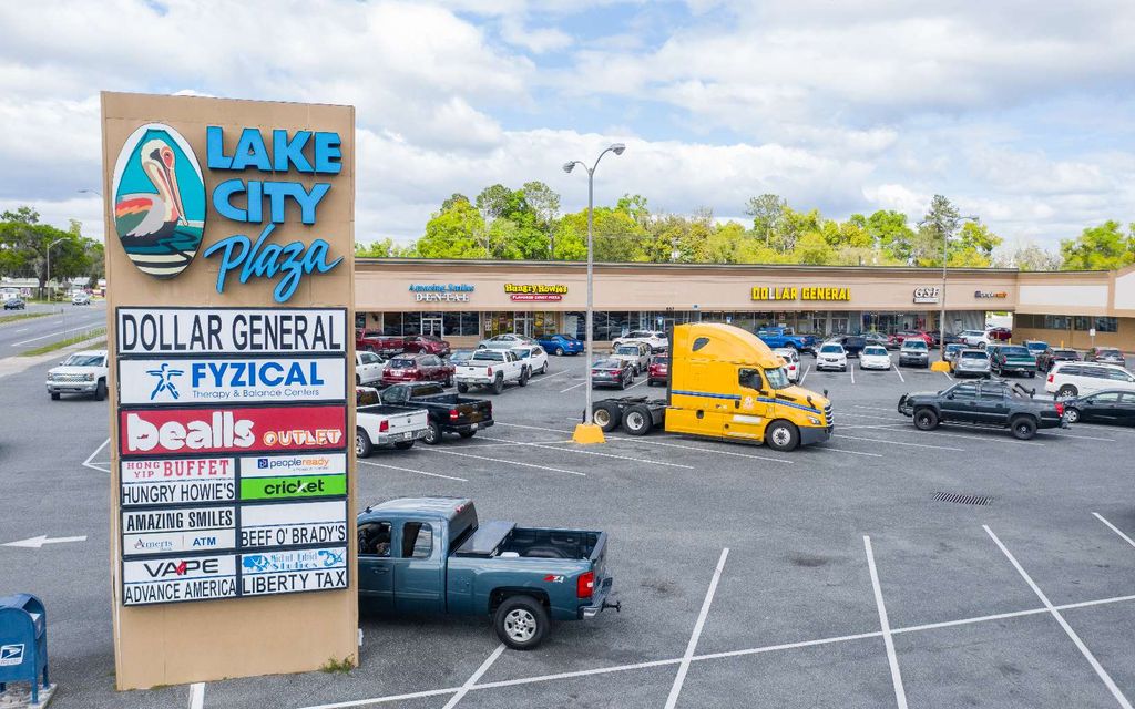 Photo of 905 SW Main Blvd #103 Blvd, Lake City, FL 32025 (MLS # 128736)