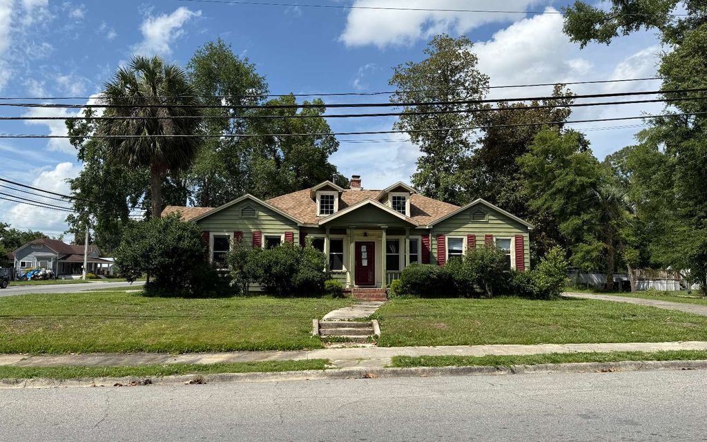 Photo of 316 NW Duval St, Live Oak, FL 32064 (MLS # 127429)