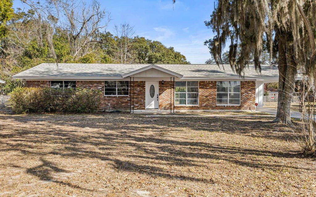 Photo of 147 SE Olustee Ave, Lake City, FL 32025 (MLS # 130443)