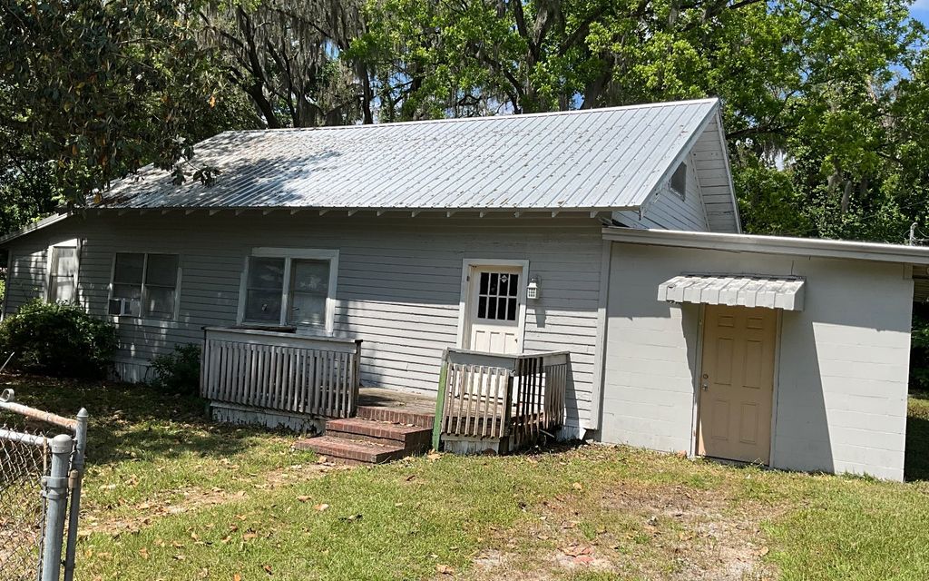 Photo of 492 SE Lomond Avenue, Lake City, FL 32055 (MLS # 126704)