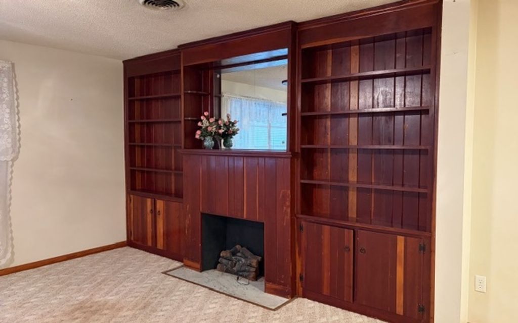 Photo of 1477 SE Inglewood Avenue, Lake City, FL 32025 (MLS # 130435)