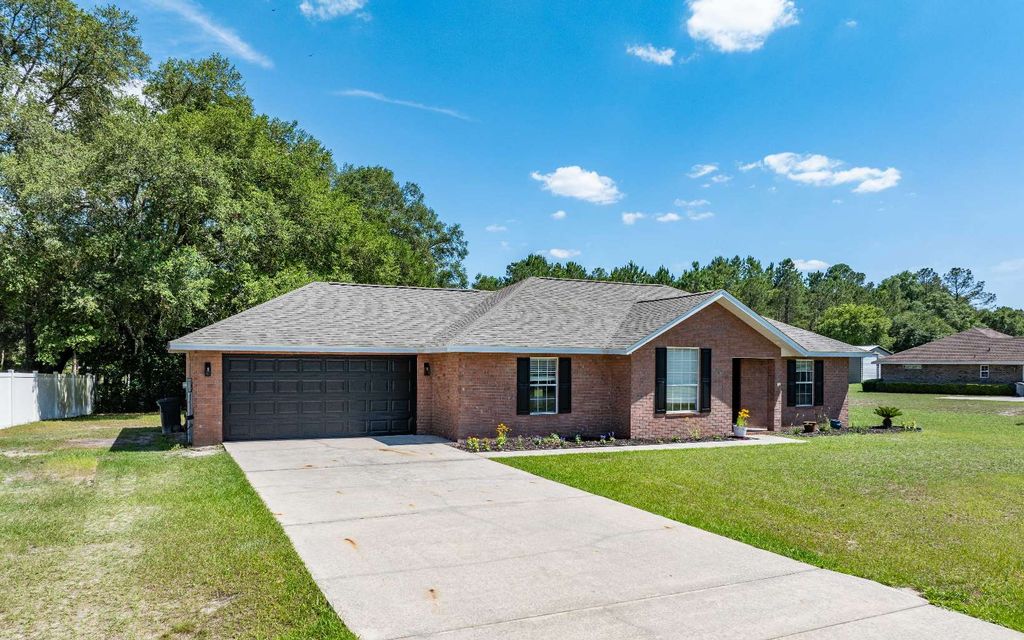 Photo of 281 SW Wise Drive, Lake City, FL 32024 (MLS # 131537)