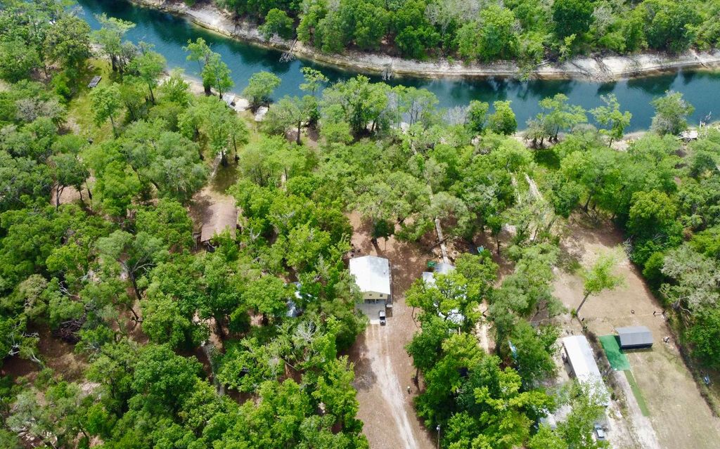 Photo of 29002 River Run Rd, Branford, FL 32008 (MLS # 127993)