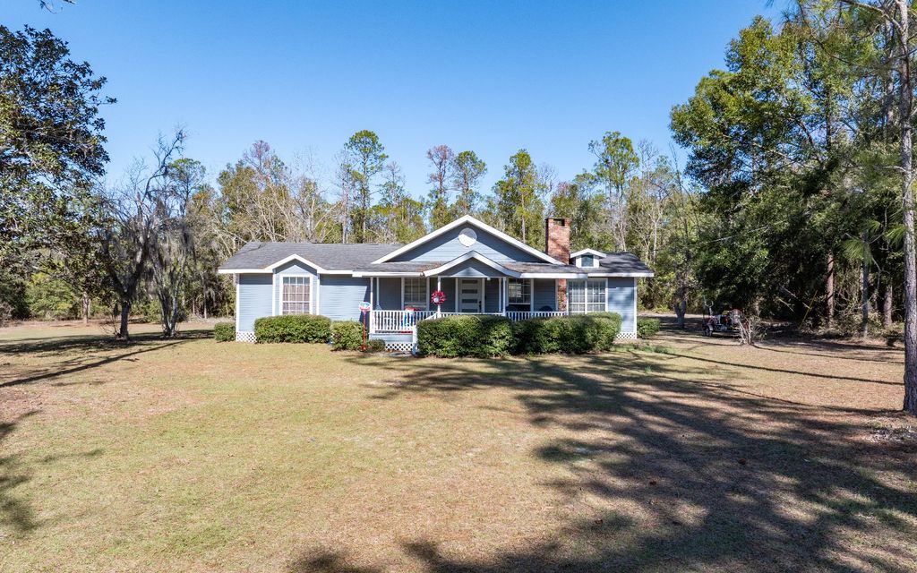 Photo of 1339 E Main St, Mayo, FL 32066 (MLS # 130077)