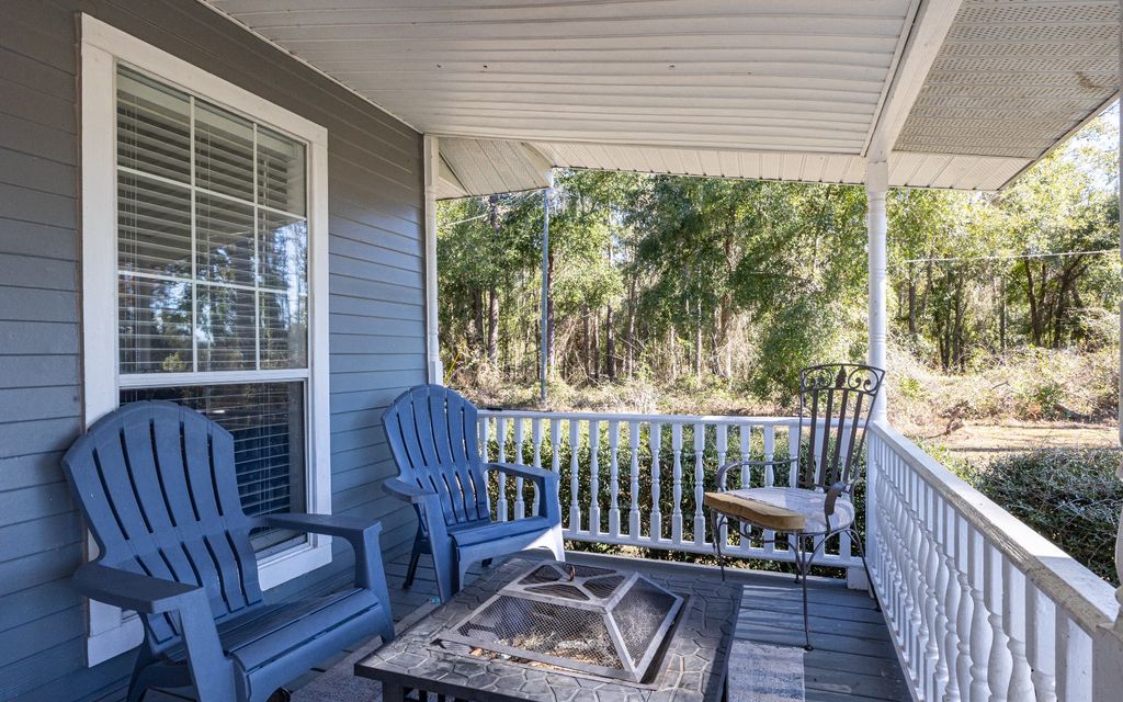Photo of 1339 E Main St, Mayo, FL 32066 (MLS # 130077)