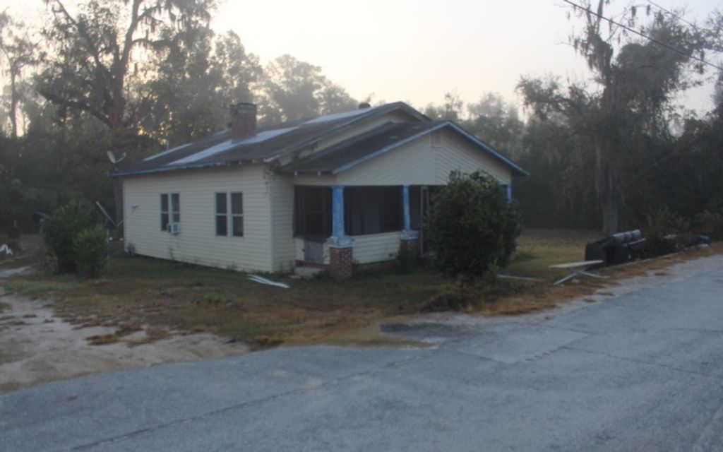 Photo of 227 SW Christmas Tree Lane, Madison, FL 32340 (MLS # 129420)
