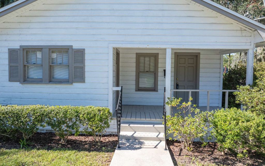 Photo of 505 Suwannee Avenue, Live Oak, FL 32064 (MLS # 128325)
