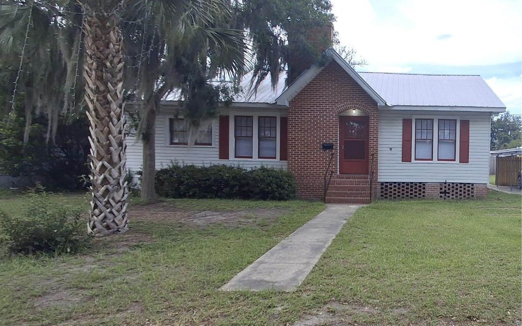 Photo of 485 NW Hamilton Street, Lake City, FL 32055 (MLS # 132009)