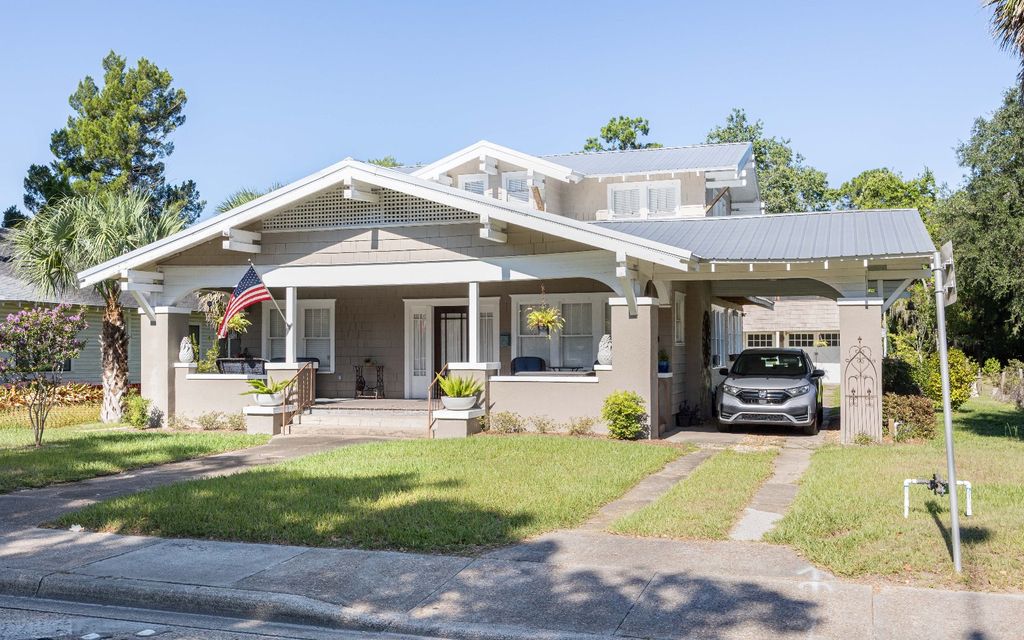 Photo of 398 S Marion Avenue, Lake City, FL 32055 (MLS # 127894)