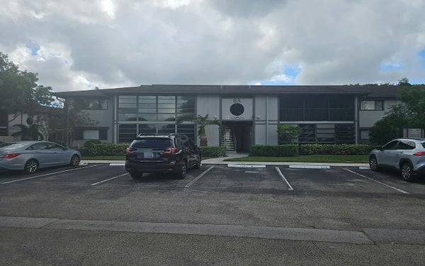 9749 W MCNAB RD APT 111, TAMARAC, FL 33321 - Image 2e5e0d2c8fd4bf078e598e78b9610ab0/3730930930