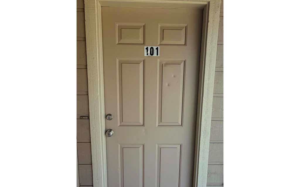 Photo of 3858 NW Huntsboro St Apt 101 ST, Lake City, FL 32055 (MLS # 132440)