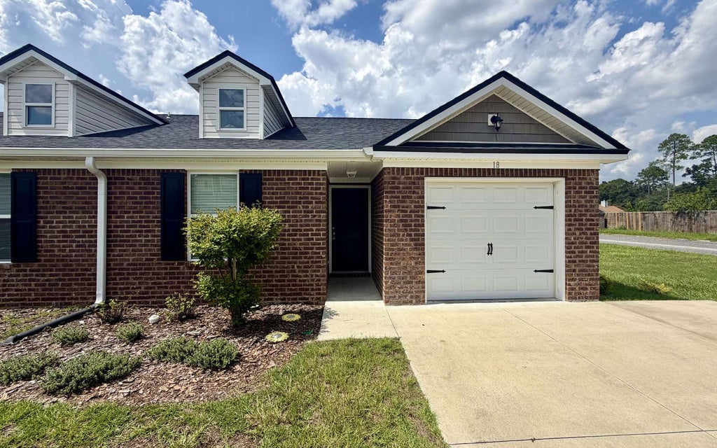 Photo of 18 Excalibur Way, Other, FL 32327 (MLS # 132905)