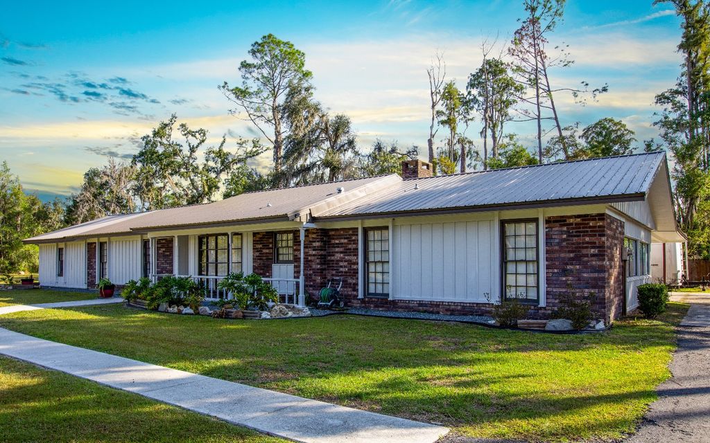 Photo of 101 Rustic Pines, Jasper, FL 32052 (MLS # 129095)