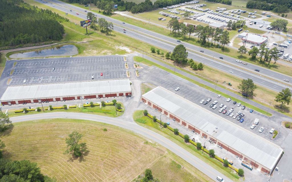 Photo of 484 SW Commerce Dr, B2 #115 Dr, Lake City, FL 32025 (MLS # 129788)