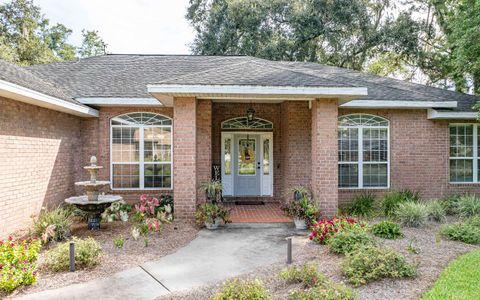 Photo of 1146 NW Frontier Dr, Lake City, FL 32055 (MLS # 128458)