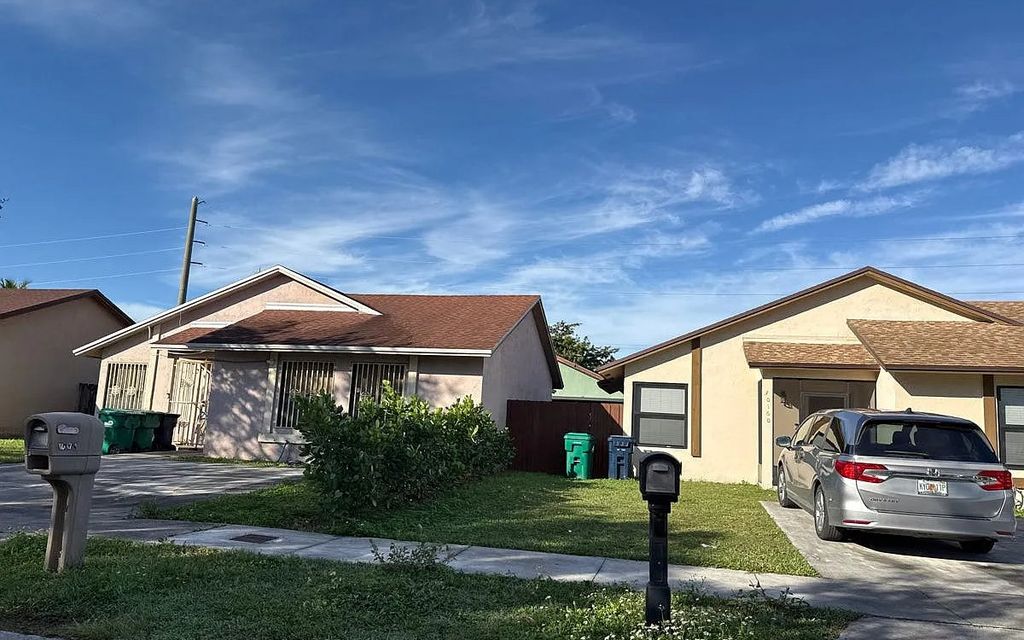 Photo of 30170 SW 161st Ct, Other, FL 33033 (MLS # 129600)
