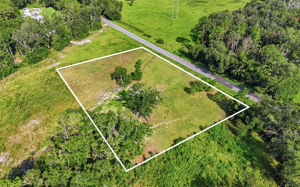 Photo of 8958 180th Street, McAlpin, FL 32062 (MLS # 132949)