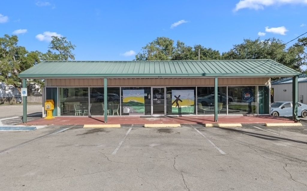 Photo of 511 S Ohio Ave, Live Oak, FL 32064 (MLS # 128630)