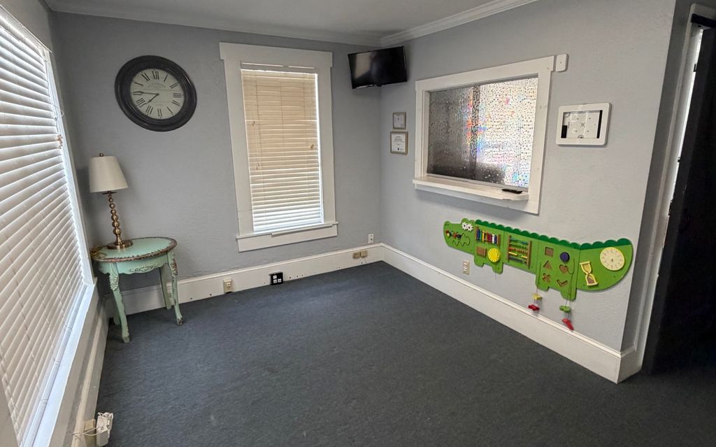 Photo of 229 NE Main Blvd, Lake City, FL 32025 (MLS # 131784)