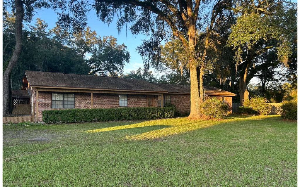 Photo of 2695 SW King Street, Lake City, FL 32024 (MLS # 129079)