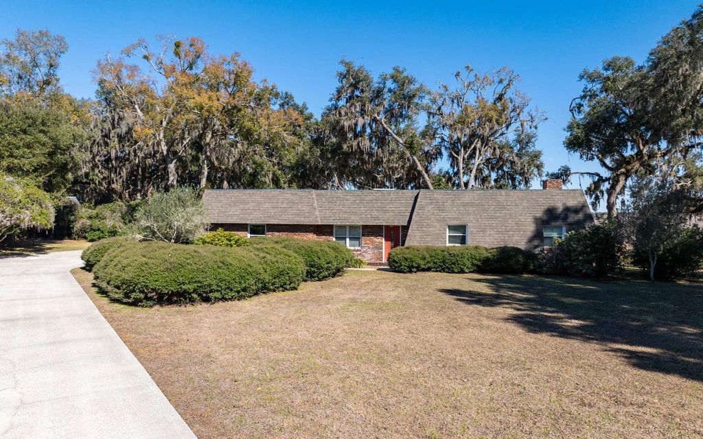 Photo of 139 NW Heron Glen, Lake City, FL 32055 (MLS # 130026)