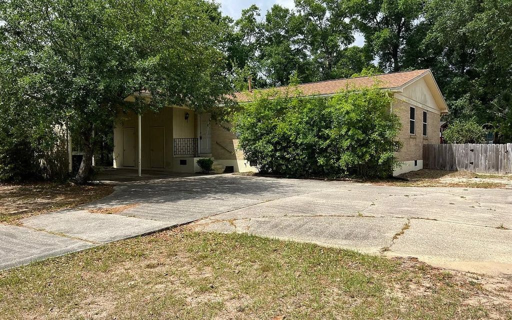 Photo of 4315 N 9th Ave, Other, FL 32503 (MLS # 131463)
