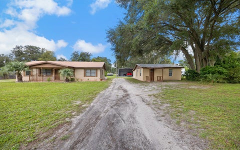 Photo of 1379 NW Nash Road, Lake City, FL 32055 (MLS # 132751)
