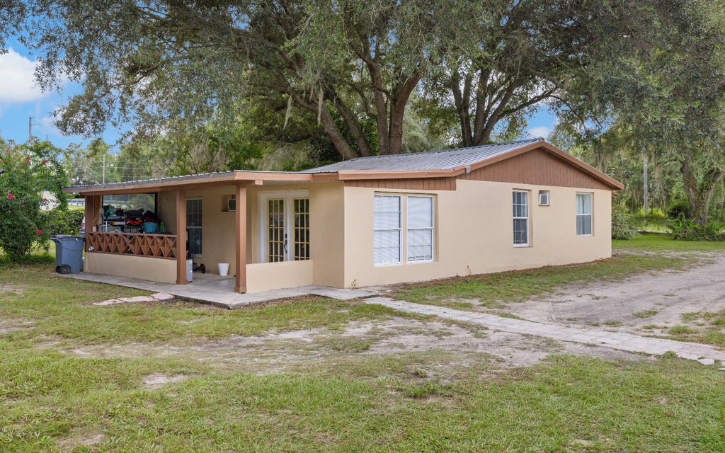 Photo of 1379 NW Nash Road, Lake City, FL 32055 (MLS # 132751)