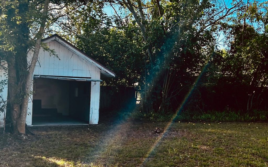 Photo of 6048 Holly Bay Dr, Jacksonville, FL 32211 (MLS # 131004)