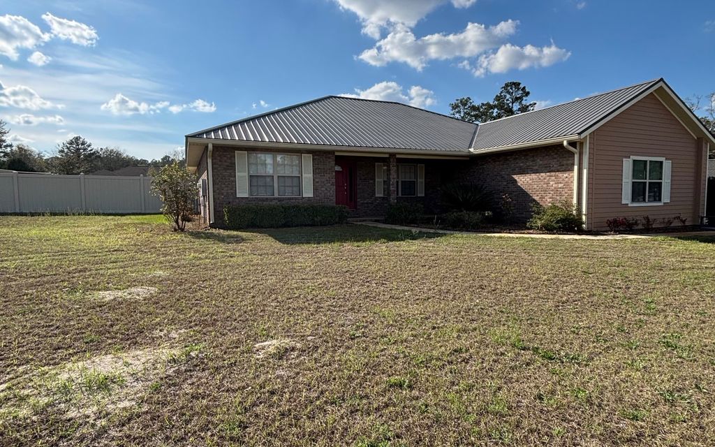 Photo of 128 SW Inwood Court, Lake City, FL 32024 (MLS # 130565)