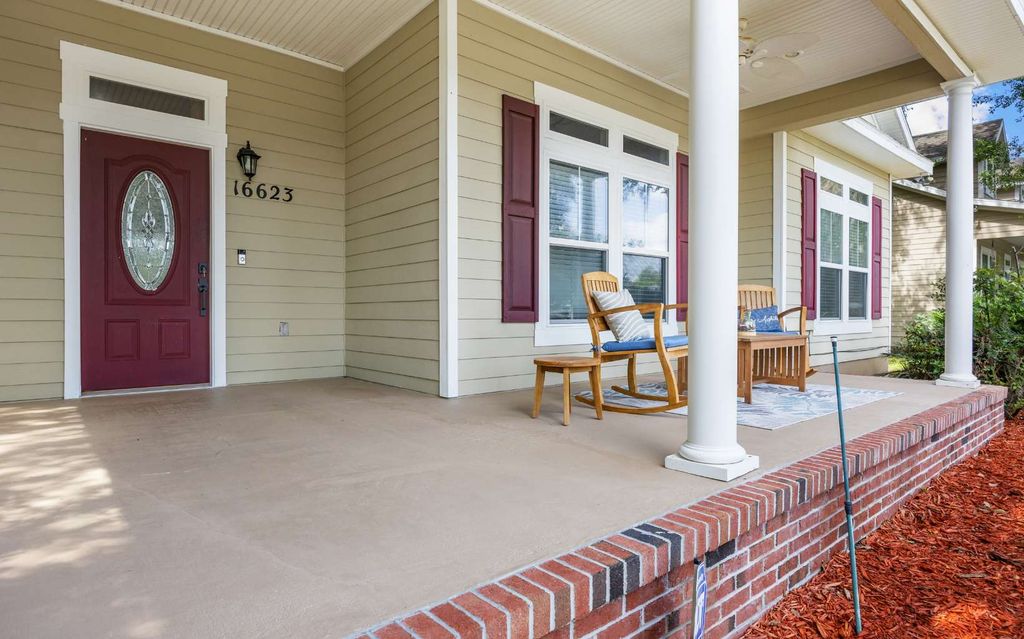 Photo of 16623 NW 167th Place, Alachua, FL 32615 (MLS # 127801)