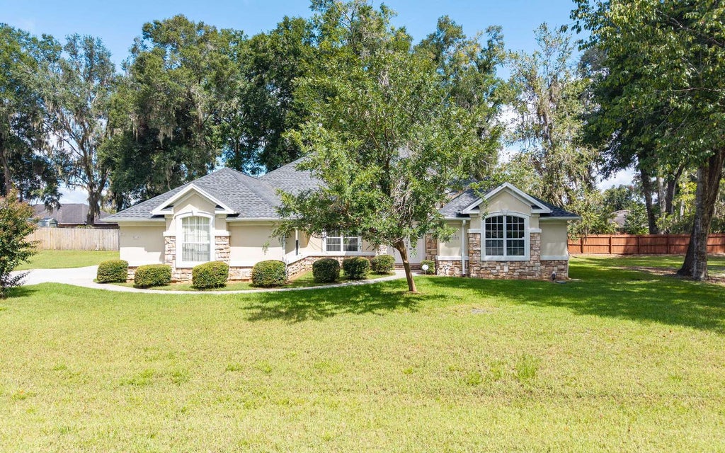 Photo of 4281 NW Wisteria Drive, Lake City, FL 32055 (MLS # 133361)