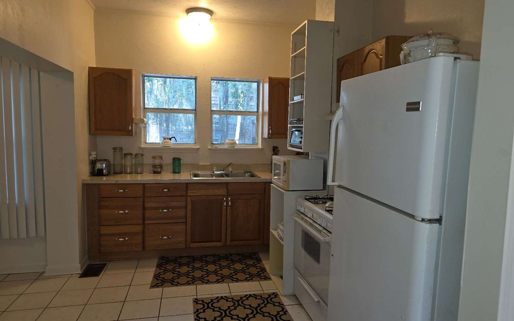 Photo of 350 NW Desoto Ave, Lake City, FL 32025 (MLS # 129854)