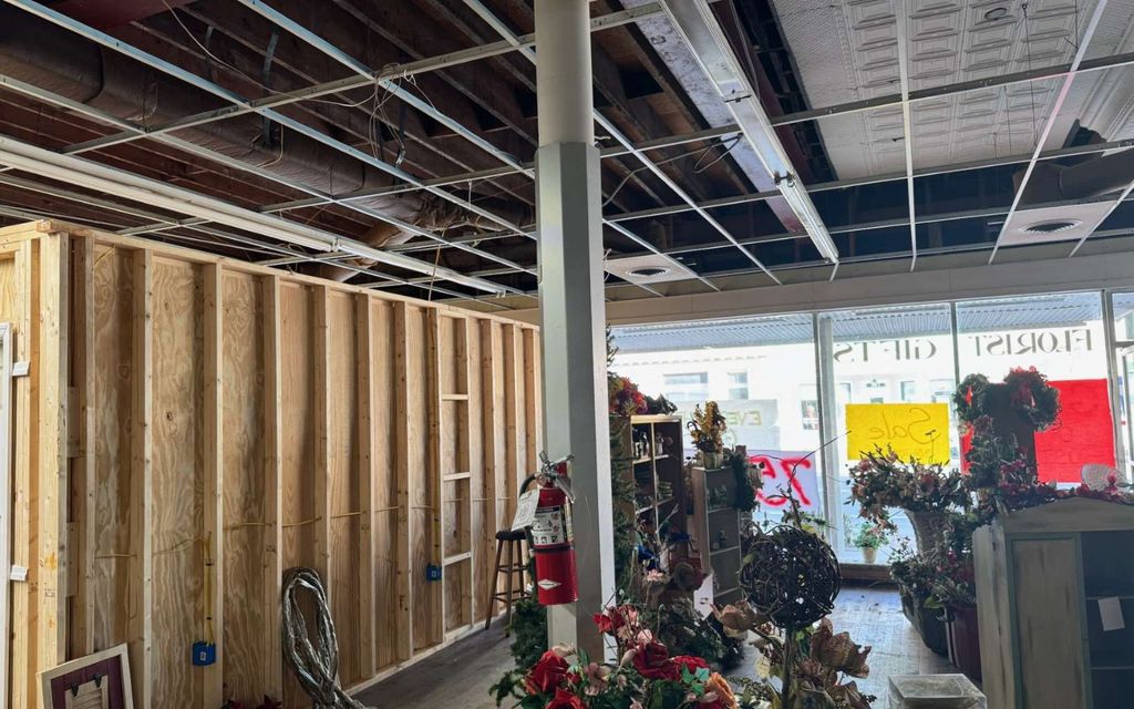 Photo of 109 N Ohio Ave, Live Oak, FL 32064 (MLS # 125982)