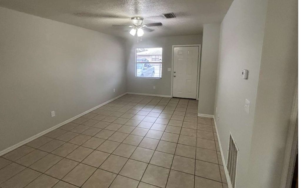 Photo of 3806 NW Huntsboro 102 St, Lake City, FL 32055 (MLS # 129418)