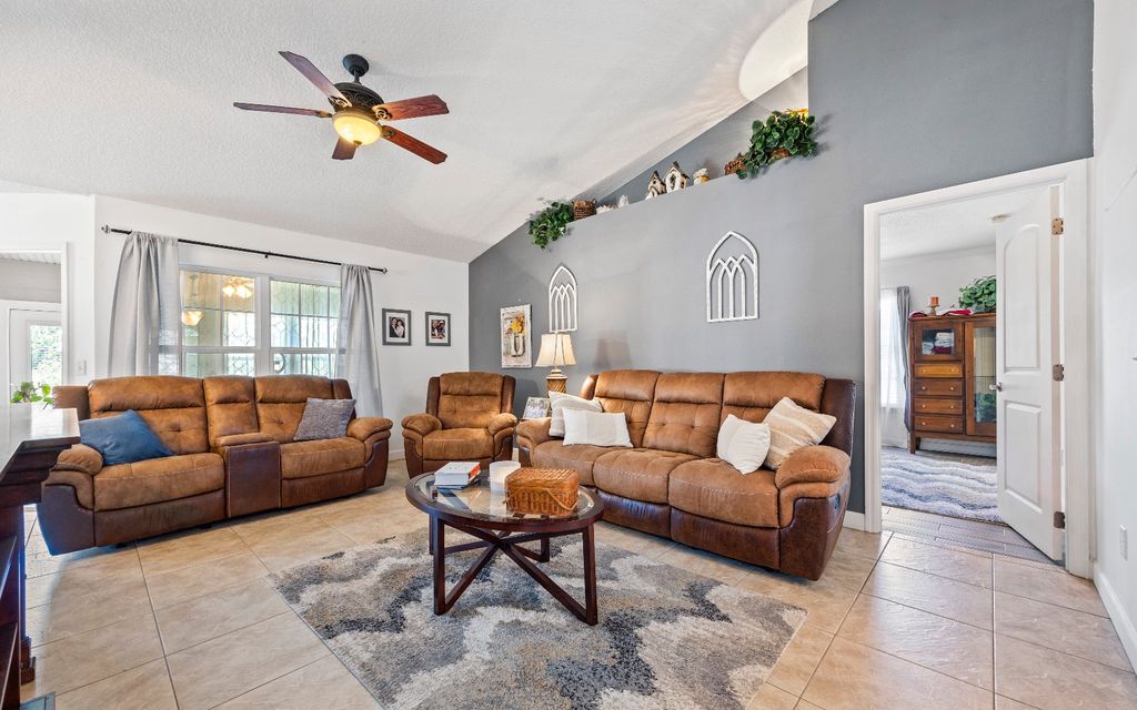 Photo of 1476 SW Cr 300, Mayo, FL 32066 (MLS # 129107)