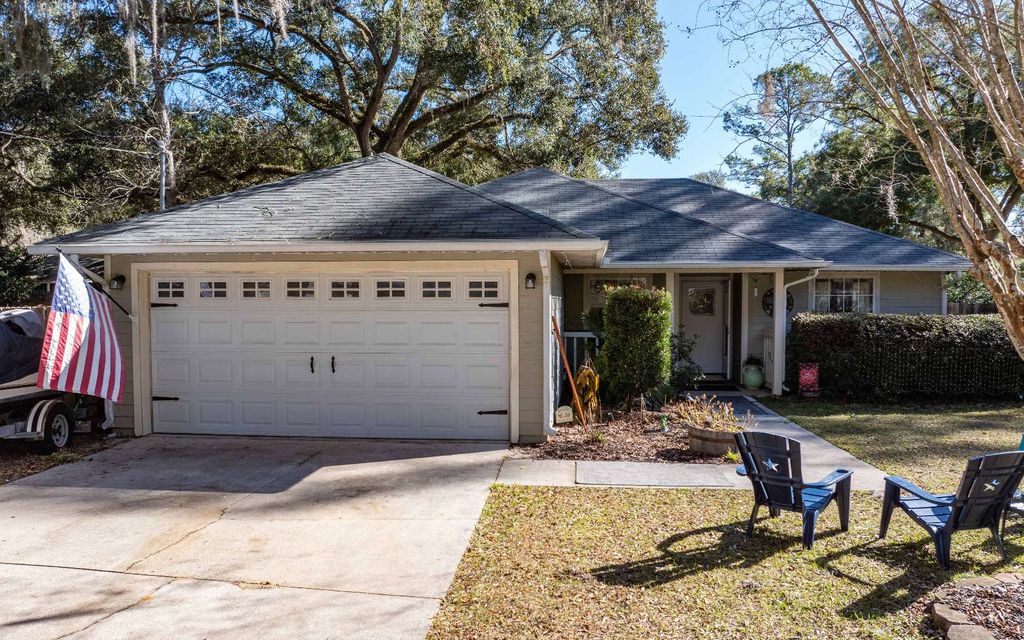 Photo of 17469 NW 237th St, High Springs, FL 32643 (MLS # 129919)