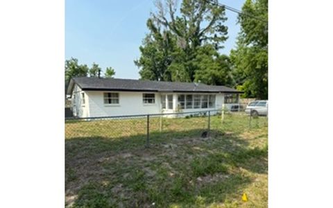 Photo of 277 NW Waldo Rd, Lake City, FL 32055 (MLS # 131388)