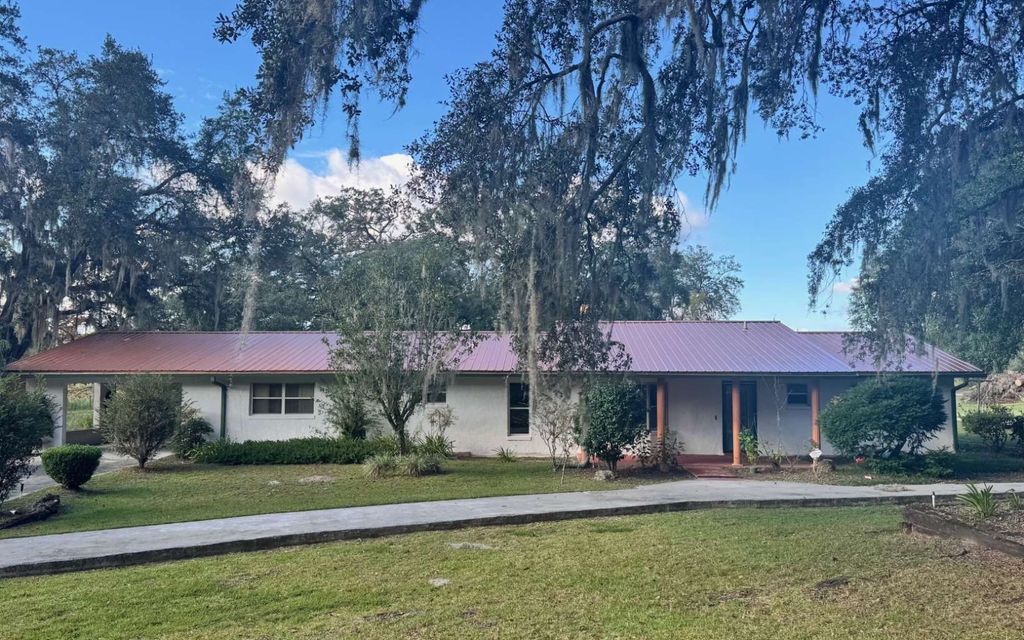 Photo of 9937 108th Trail, Live Oak, FL 32060 (MLS # 128692)