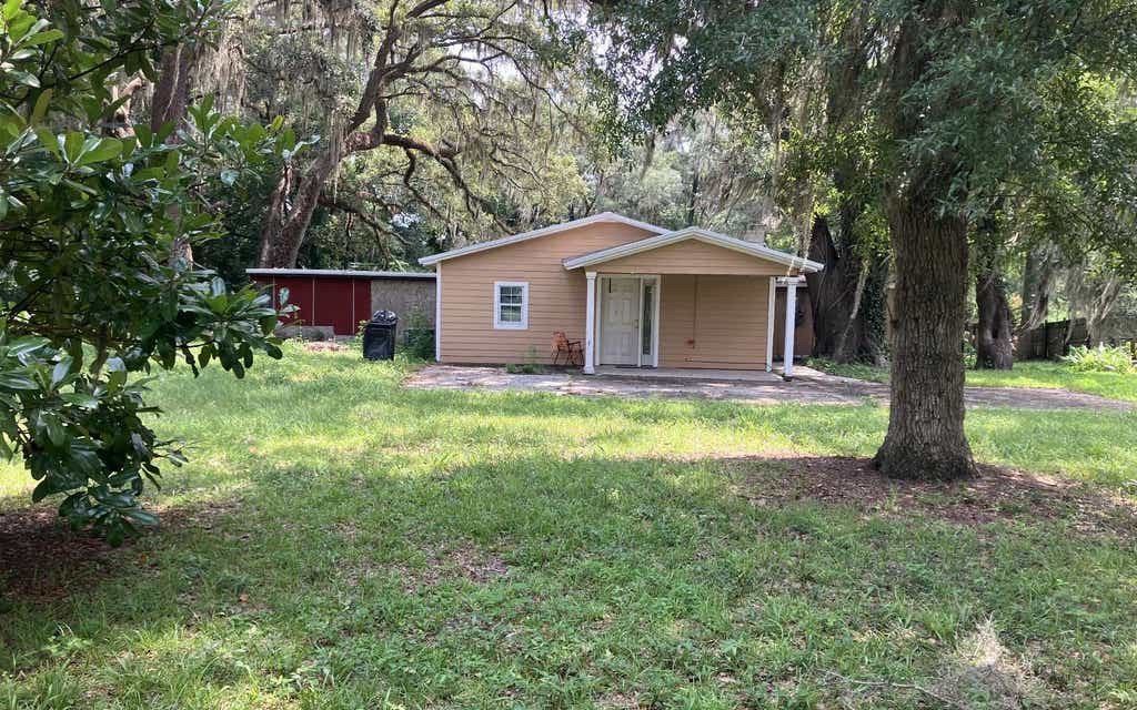 Photo of 7365 S US-441, Lake City, FL 32025 (MLS # 132589)