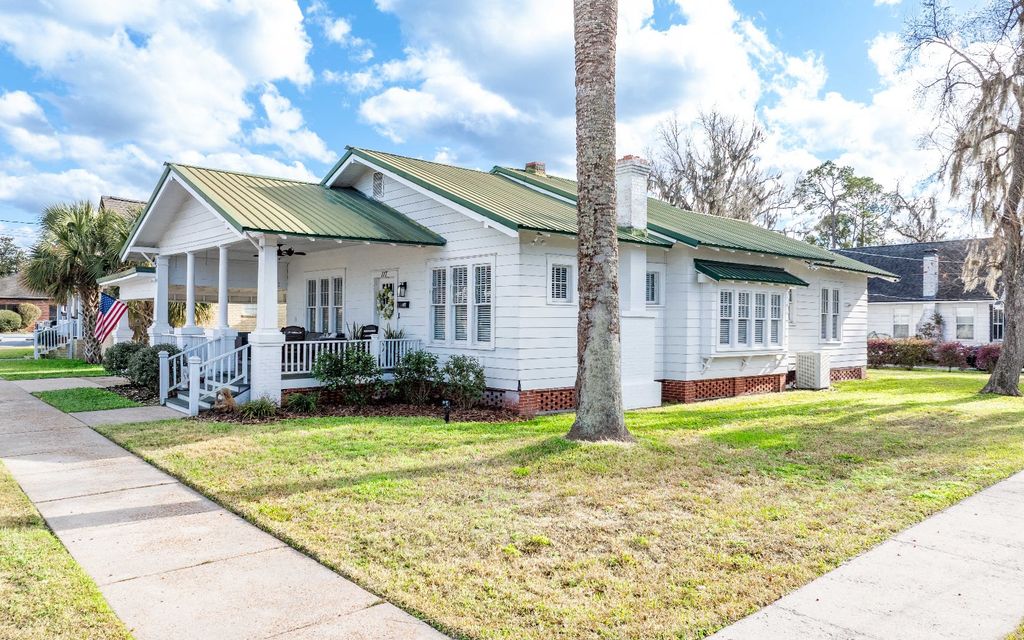 Photo of 117 Parshley Street SW St, Live Oak, FL 32064 (MLS # 129833)