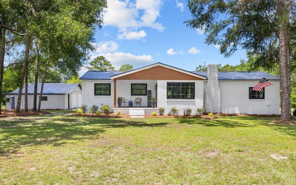 Photo of 1564 S State Road 349, Branford, FL 32008 (MLS # 127786)